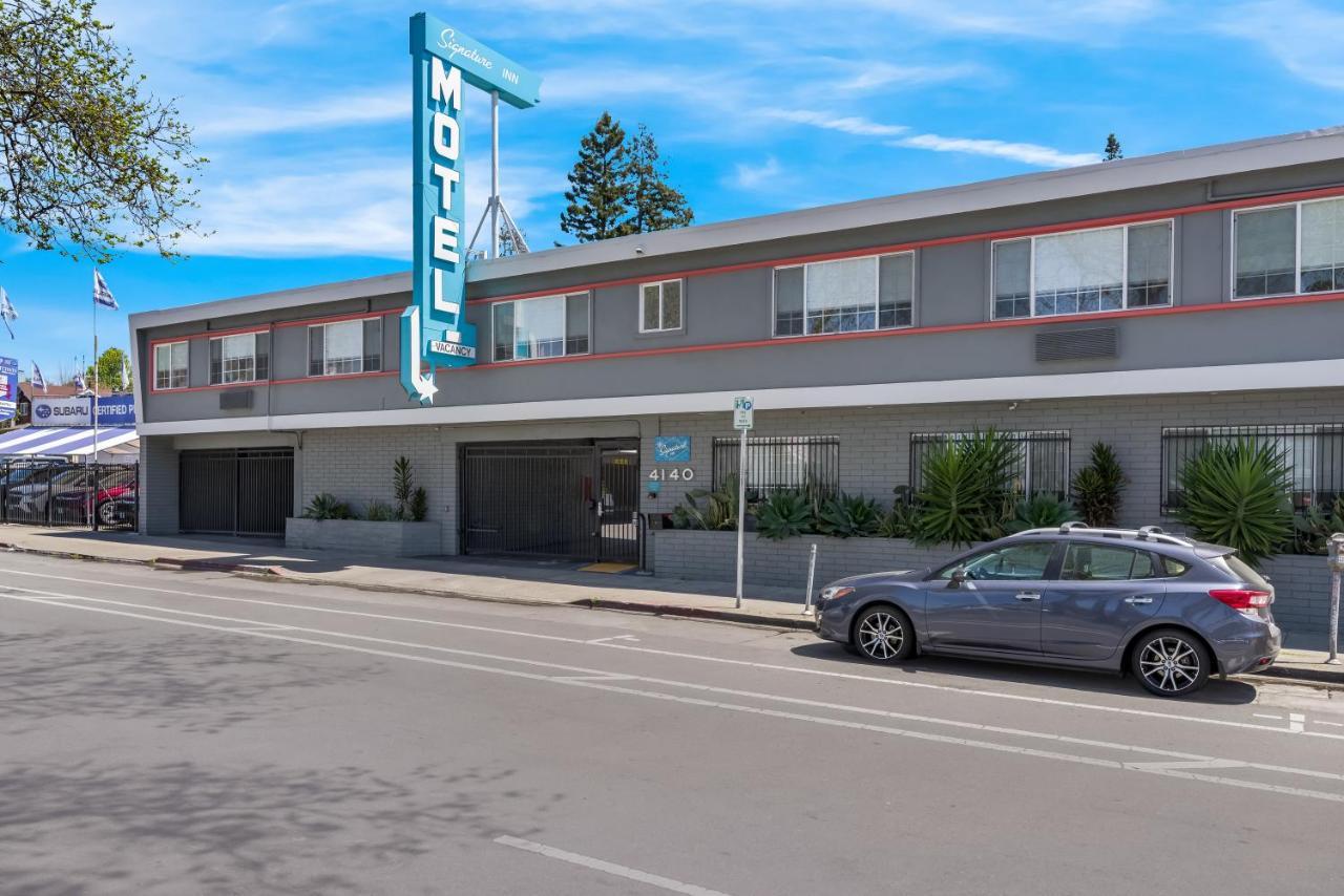 Signature Inn Oakland Exterior photo